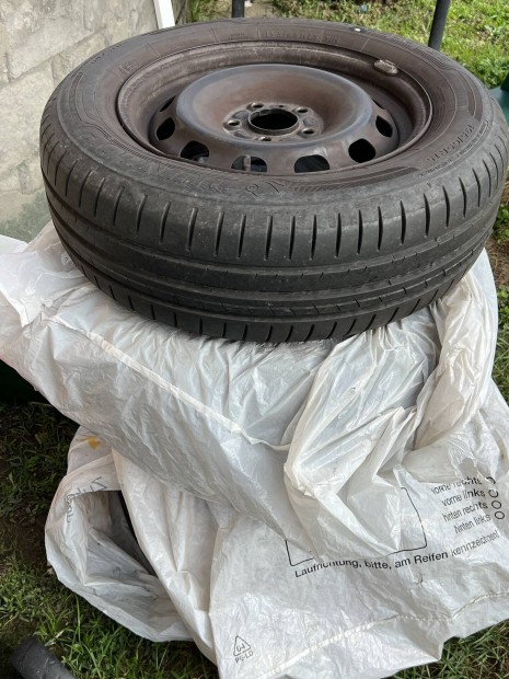 Volvo lemezfelni 15" nyári gumival