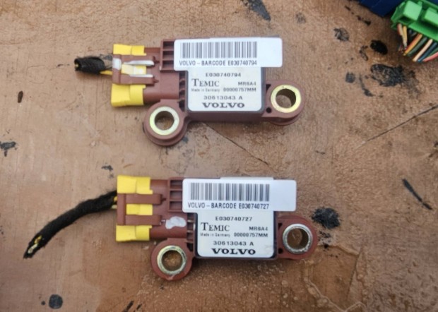 Volvo s40 ütközés érzékelő 4000