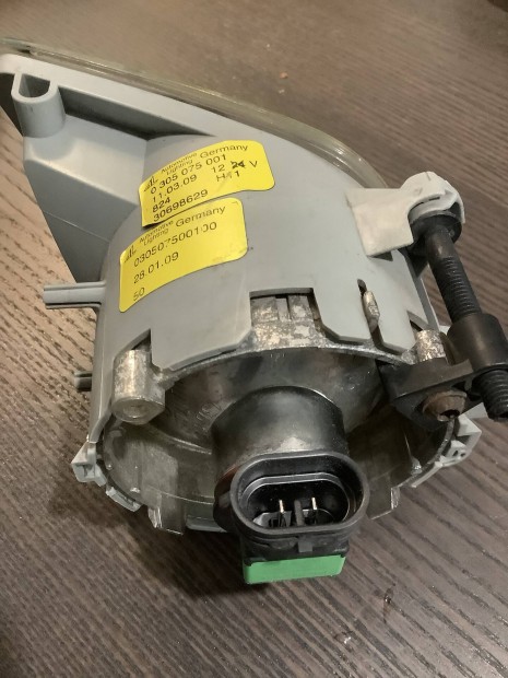 Volvo s40 v50 gyri 2006 bal kdlmpa   elad