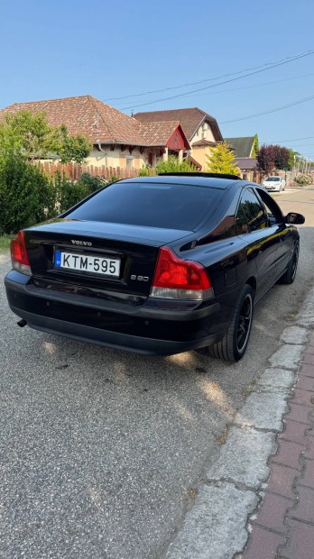 Volvo s60 2.4 benzin 170le automata