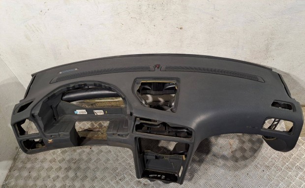 Volvo s60 v70 fekete műszerfal 2000-2007
