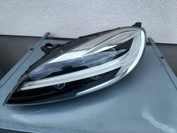Volvo v40 Led fnyszr bal