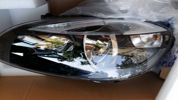 Volvo v40 halogén,xenon és led fényszoró eladó