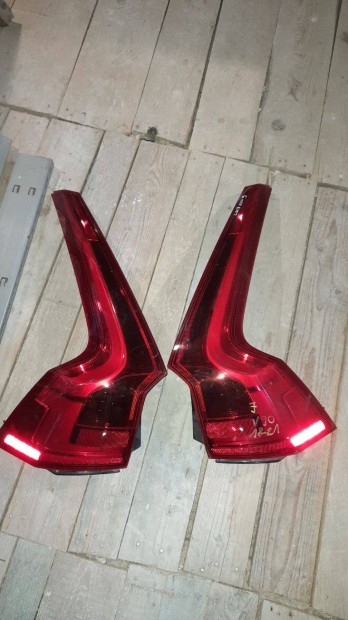 Volvo v90 s90 h�ts� l�mpa elad�