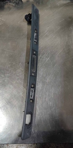 Volvo xc60 csoamgtér ajtó nyitó