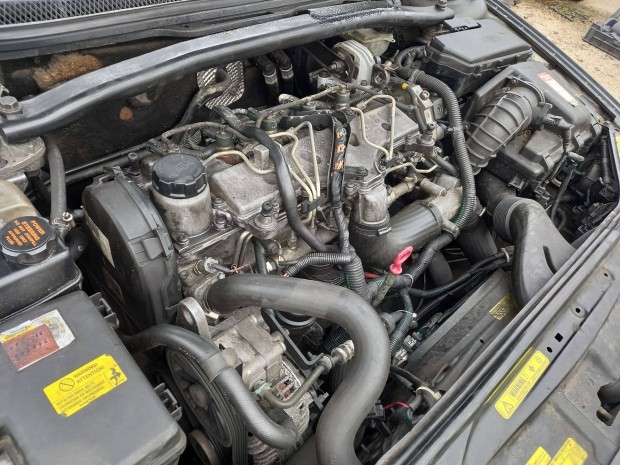 Volvo xc70 xc90 s60 s80 v70 2.4 D5 euro3 163LE motor indítható
