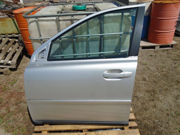 Volvo xc 90 ajtó bal első, bal hátsó, jobb hátsó tartozékokkal 2002-20