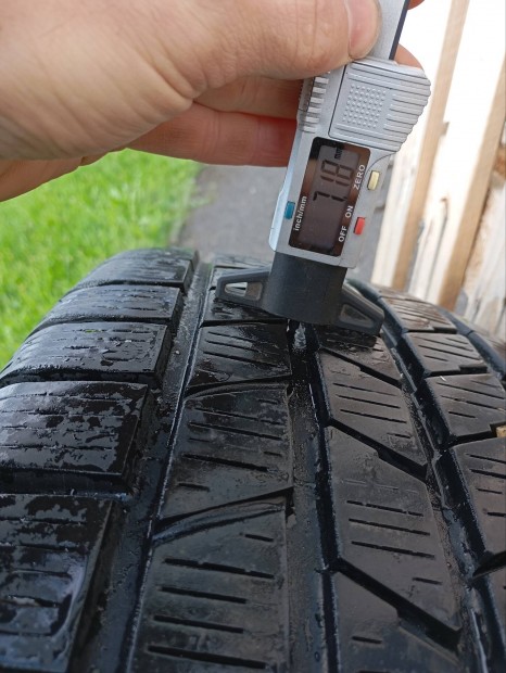 Volvo xc felni 5X108 17" téli gumival