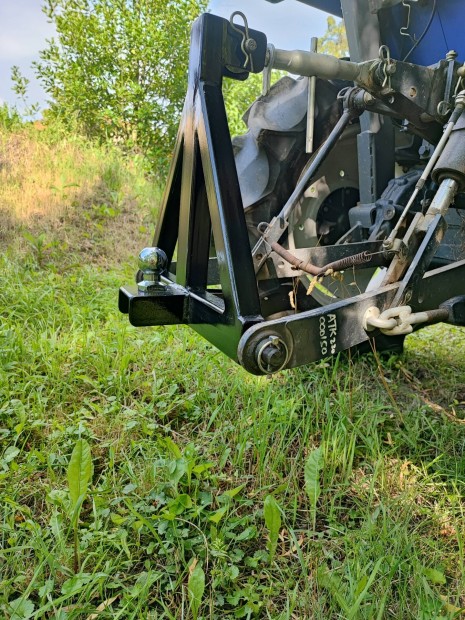 Von hromszg, japn traktorra elad