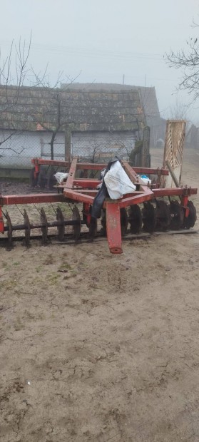 Vontatott t�rcsa 3,2 M 510 lapokkal