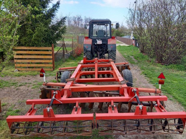 Vontatott trcsa 3.2m