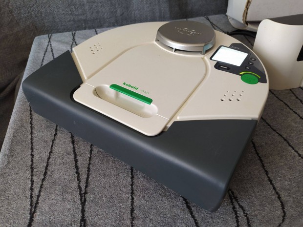 Vorwerk VR100 robotporszv