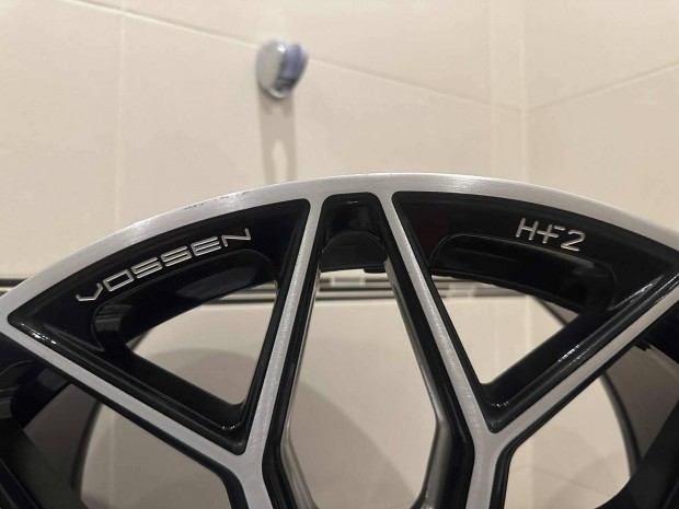 Vossen HF2 Kovacsolt alumnium felni