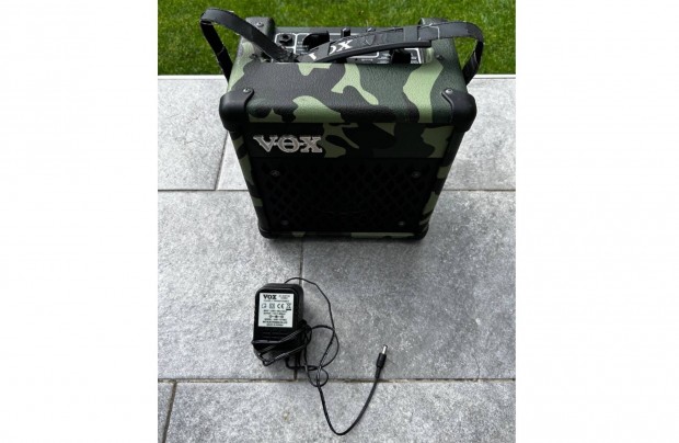 Vox DA5 5W-os modellez gitrkomb