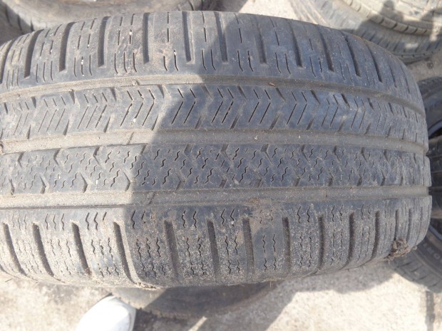 Vredestein 195_50 R15 gumiabroncs