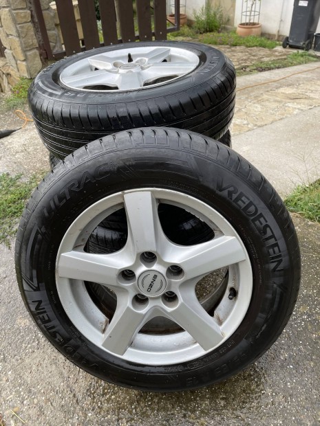 Vredestein 195/65 R15 (nyri)