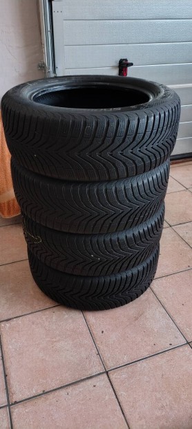 Vredestein 205/55 r16 téli gumik gumi abroncs garnitúra