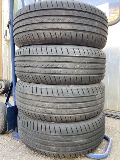 Vredestein 205/55r16 nyári gumi garnitúra