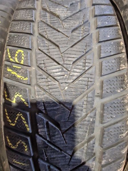 Vredestein 215/55R16 WINTRAC EXTREMES 6-6.5mm DOT17 hasznlt gumi HG1