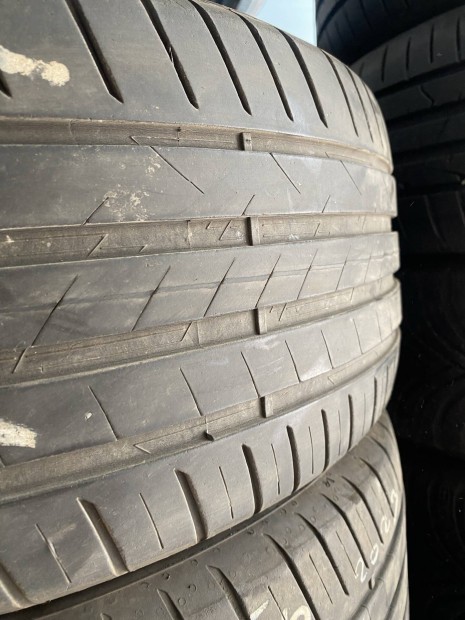 Vredestein 225/45 r17 nyári gumi 2023.