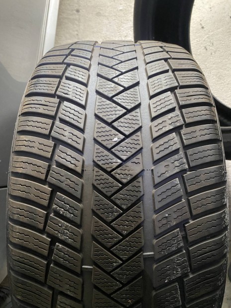 Vredestein 255/35 r19 teli gumi 255/35r19
