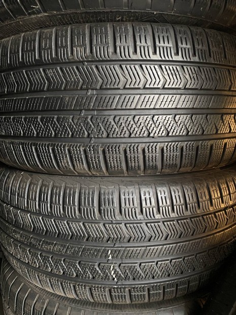 Vredestein 265/50 r19 negyvszakos  gumi garnitra 215/50r19