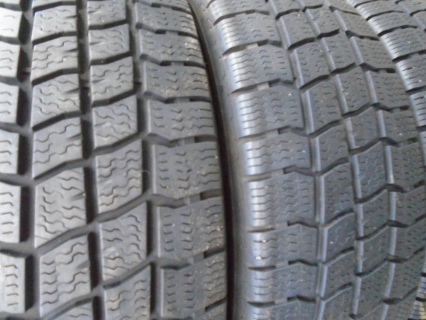 Vredestein Comtrac 205/65R16C téli gumi garnitúra eladó