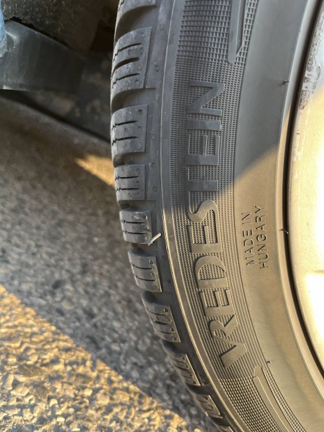 Vredestein Giugiaro t�li gumi 225/45 R17