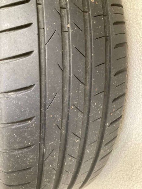 Vredestein Ultrac 195/65R15 91H nyari gumi + felni