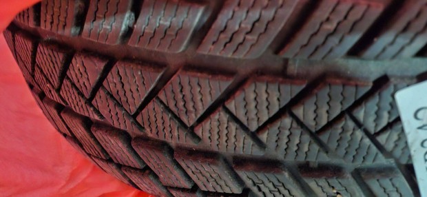 Vredestein Wintrac 235/50/r19
