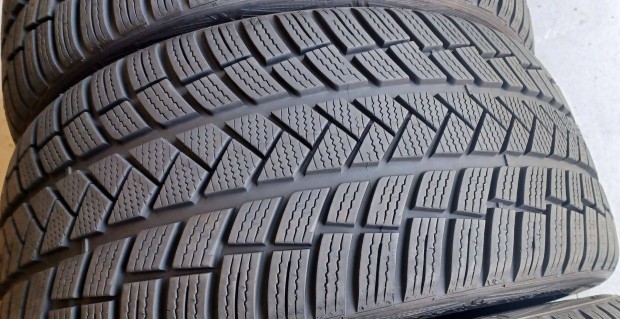 Vredestein Wintrac Pro 225/40 R18 téli gumik 4db.8mm