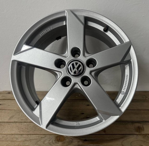 Vw 16os alufelni 5x112 Golf Caddy Touran Jetta Passat