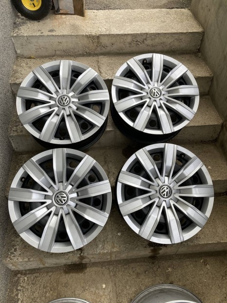 Vw 17 col 5x112 lemezfelni + disztrcsa tiguan passat