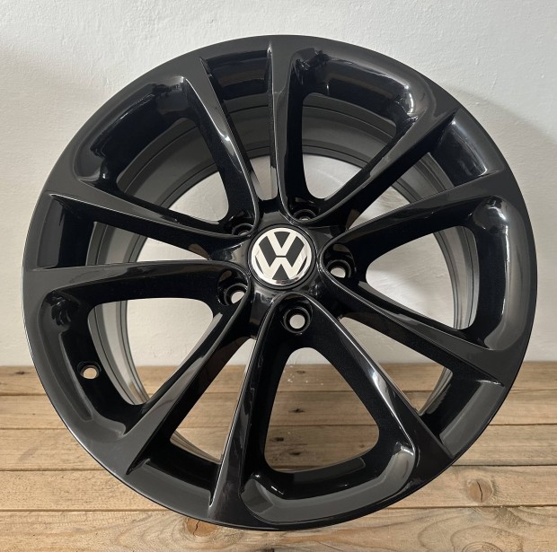 Vw 17es gyri alufelni 5x112 Golf Jetta Eos Sirocco Passat