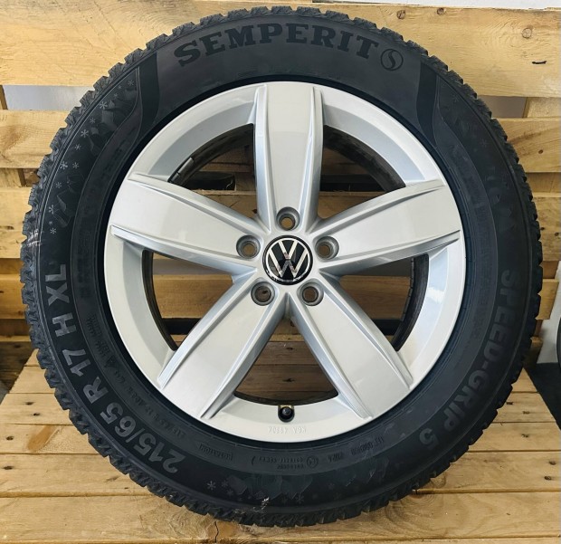 Vw 17es teli szett Tiguan 5x112 Újszerű Gyári