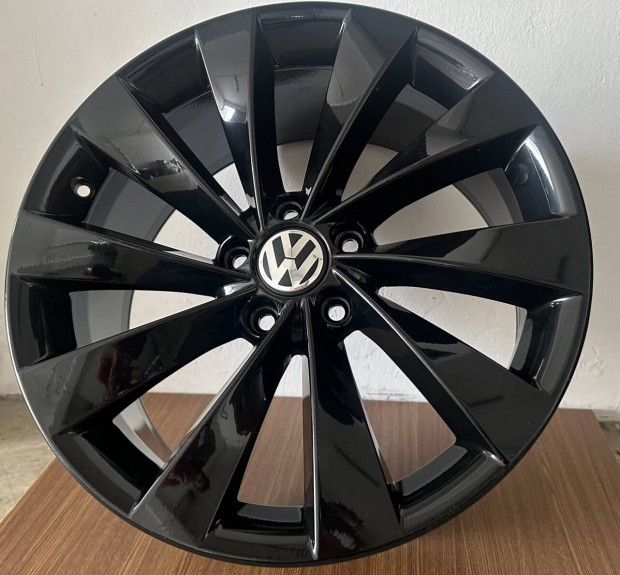 Vw 18as gyri alufelni 5x112 Passat CC Golf Tiguan Arteon Caddy