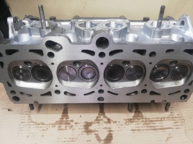 Vw 1.6 8v hengerfej