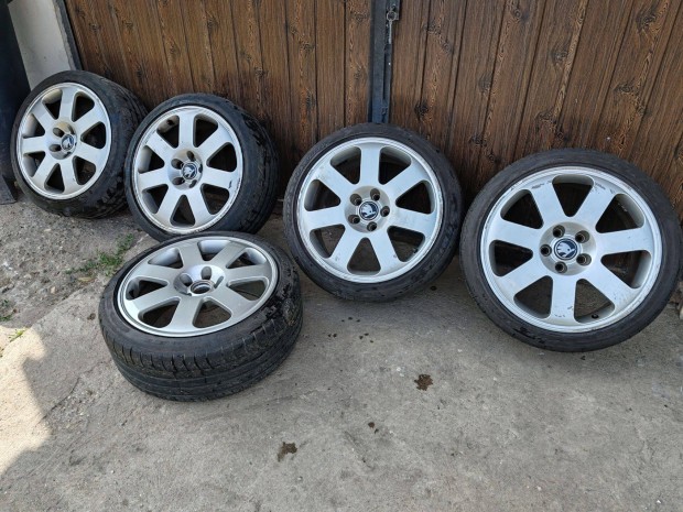 Vw 5x112 R18 Kerékszett