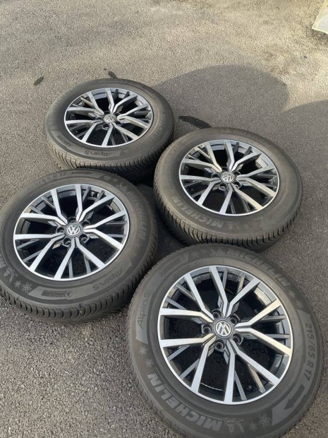 Vw Alufelni,R17,215/65, ;