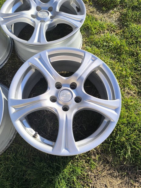 Vw Audi alufelni 7.5x17 5x112 