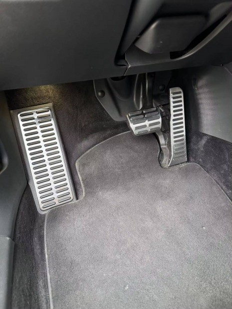 Vw B6-B7,Golf 5-6,Tiguan,Skoda Octavia, pedál automata 3db/szett