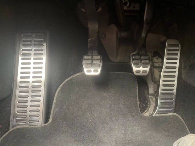 Vw B6-B7, Golf 5-6, Tiguan, Jetta, Skoda Octavia, pedál szett 4