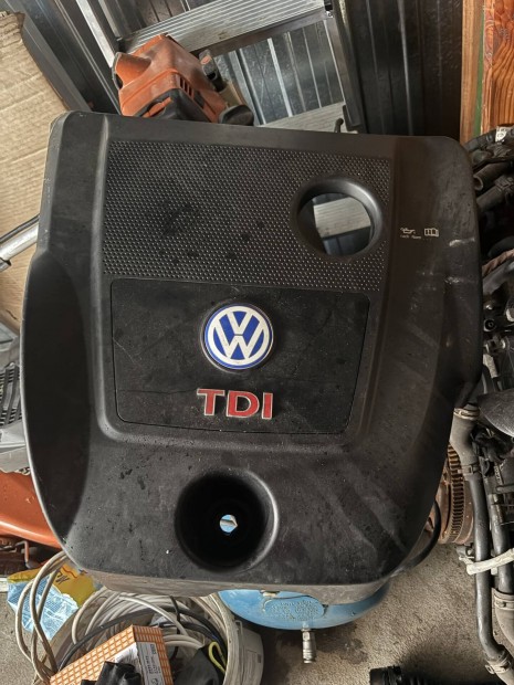 Vw Bora Golf 4 1.9 PDTDI fels motorvd burkolat