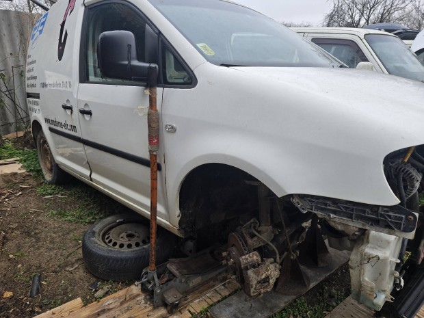 Vw Caddy 2004-es 2.0 pd sdi alkatrszei 