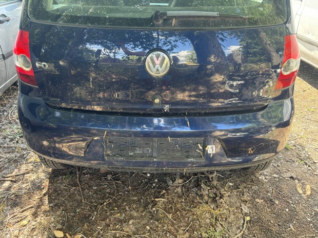 Vw Fox sárvédő negyed lámpa ajtó tükör lökhárító csomagtér ajtó