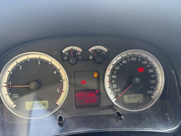 Vw Golf 4 Bora Dzel racsoport mszerfal