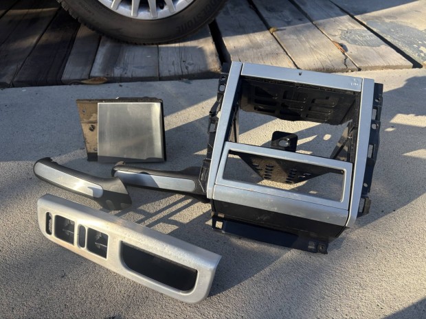 Vw Golf 4 Bora R32 Szlcsiszolt dekorszett