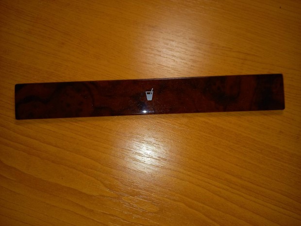 Vw Golf 4 Bora poh�rtart� el�lap faberak�s fabet�t fadekor 