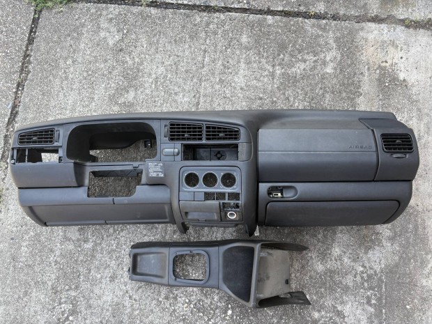 Vw Golf 4 cabrio pttys mszerfal