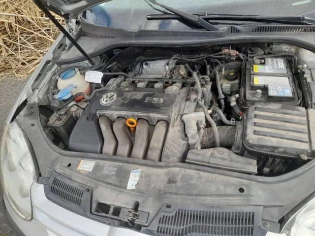 Vw Golf 5 2.0 Fsi motor Blx motorkóddal eladó